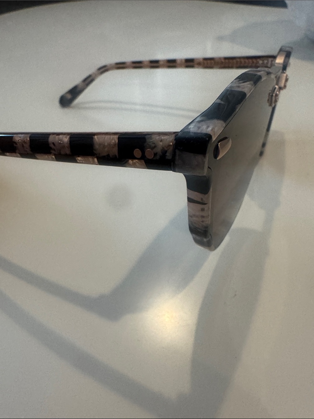KREWE BEAU NYLON | Harlequin with rose gold bridge and Gradient Lenses - Picture 6 of 6
